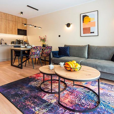 Trevilles Apartamenty - Stone Hill Z Basenem I Spa شكلارسكا بوريبا المظهر الخارجي الصورة